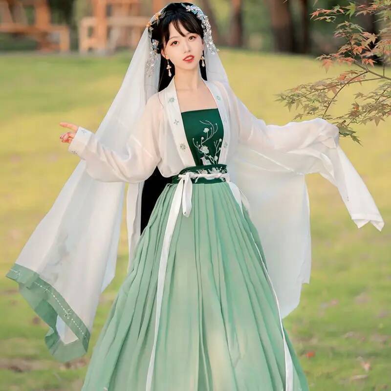 Chinese Traditional Dress for  - Ethnic Dress Fashion Show บทวิจารณ์และราคา