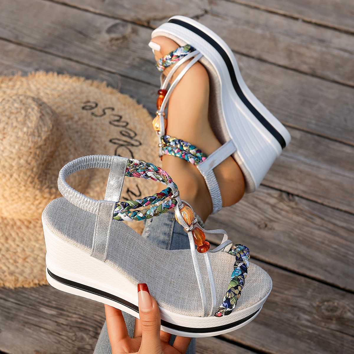 Women's Ethnic Chunky Platform - Ethnic Fashion Trends 2026 บทวิจารณ์และราคา