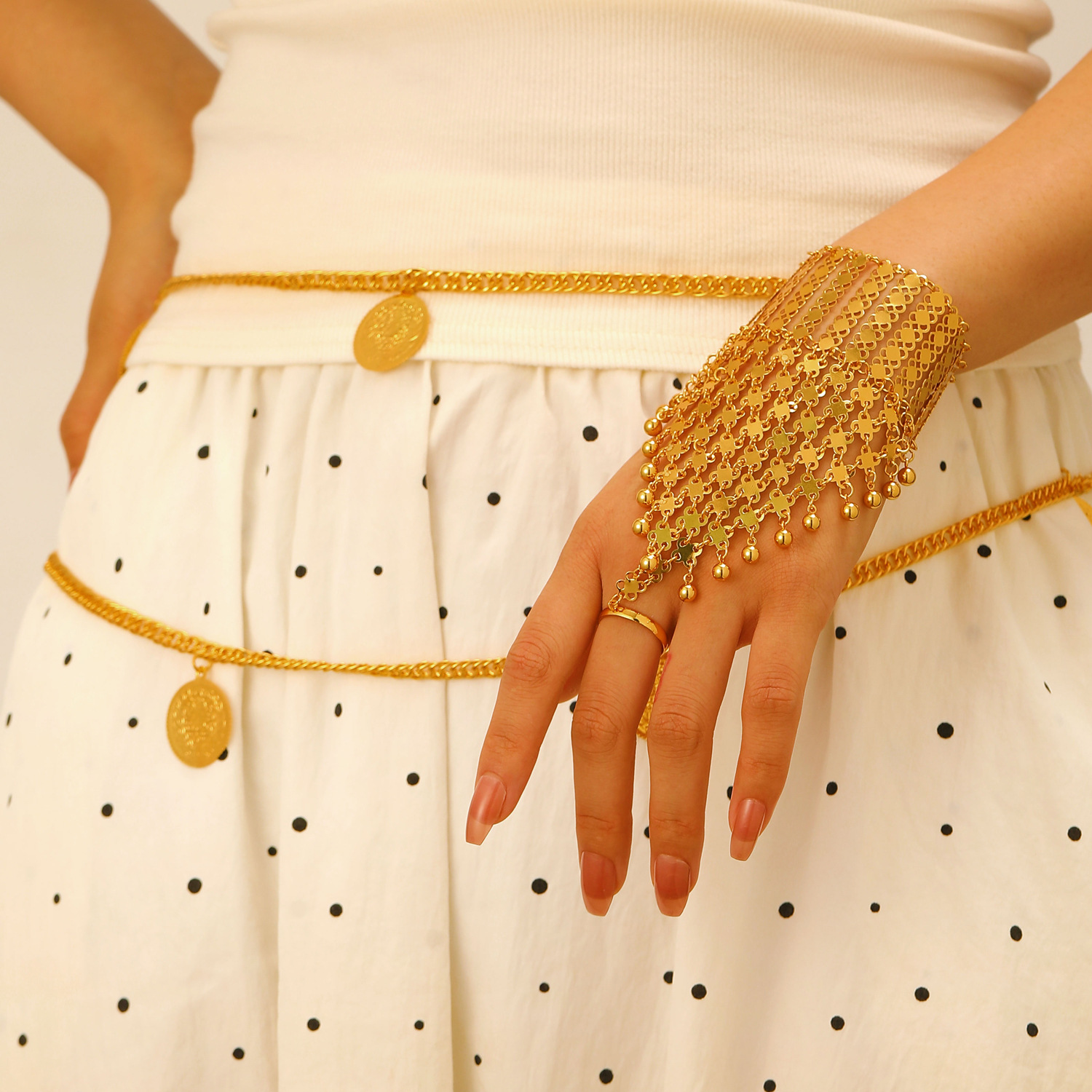 Ethnic Arabic Style Gold Color - Ethnic Fashion Trends 2026 บทวิจารณ์และราคา