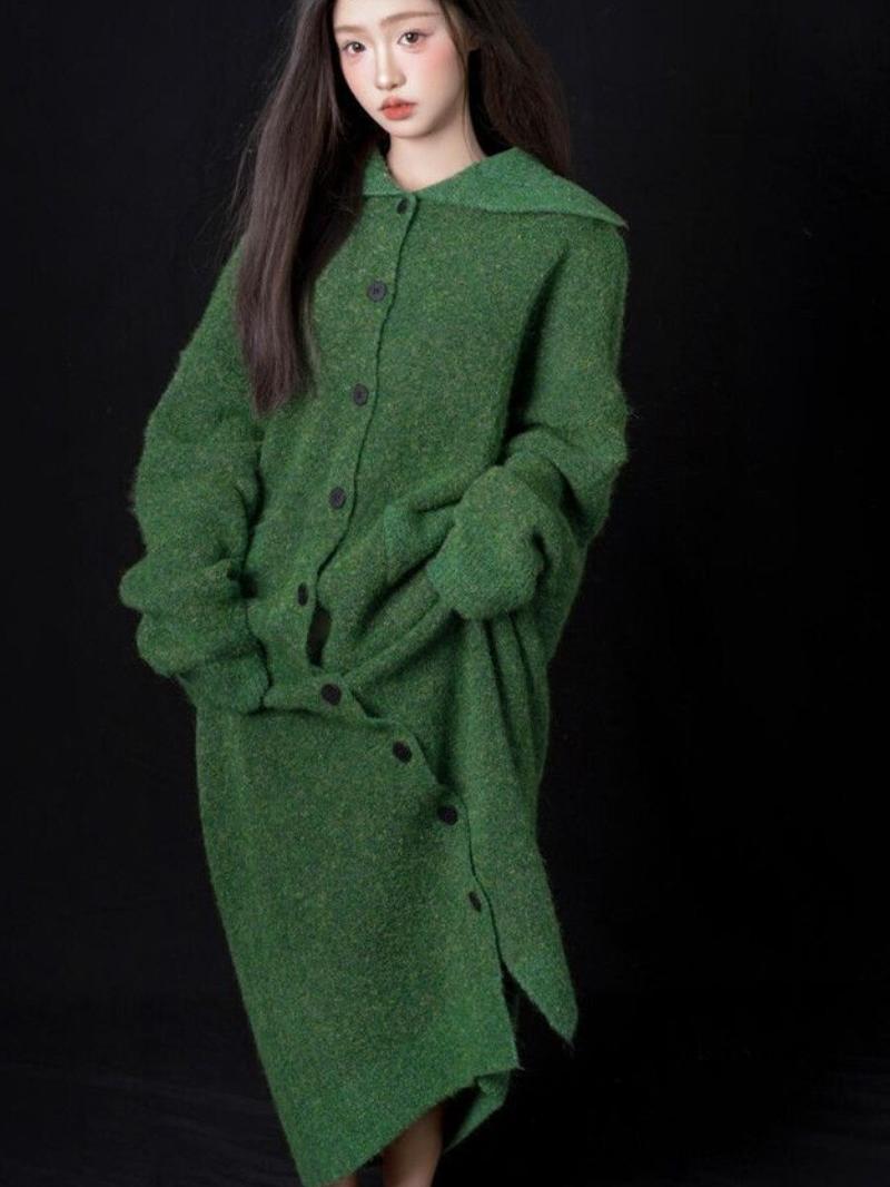Green Sweater Indoor Art Photo - Ethnic Fashion Studio บทวิจารณ์และราคา