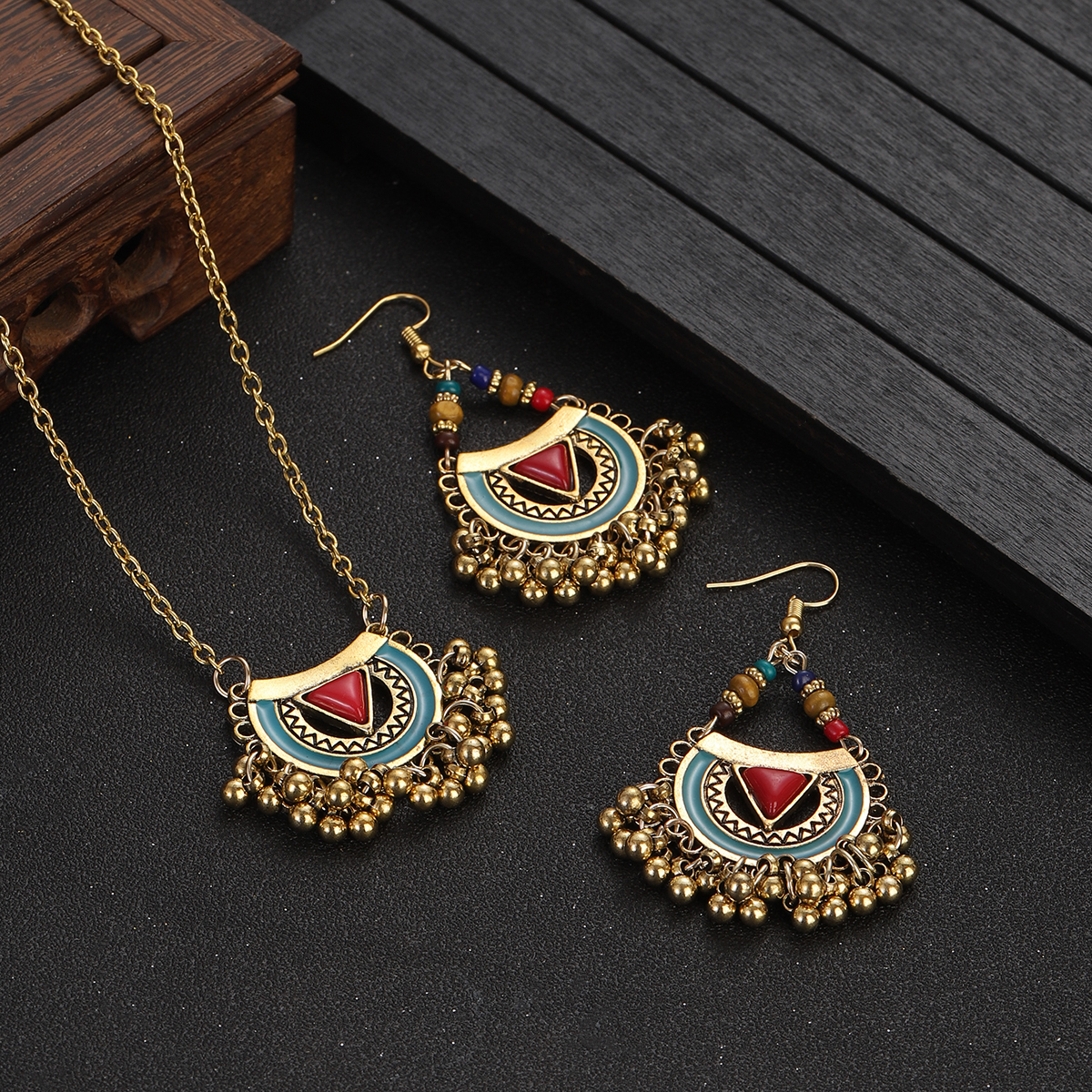 Ethnic Red Stone Necklace Earr - Ethnic Fashion Trends 2026 บทวิจารณ์และราคา