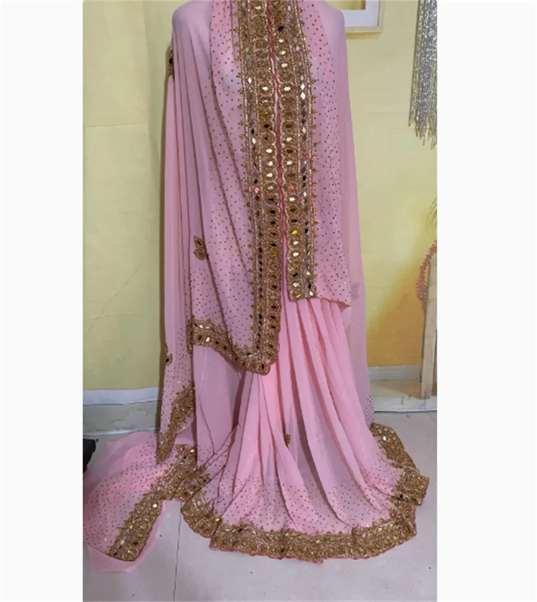 India Sari Nepal Thailand 6-me - Salwar Kameez Set บทวิจารณ์และราคา