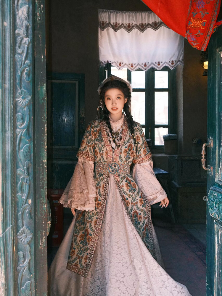 Princess Style Ethnic Minority - Ethnic Clothing & Online Fashion Store Khaadi Us บทวิจารณ์และราคา